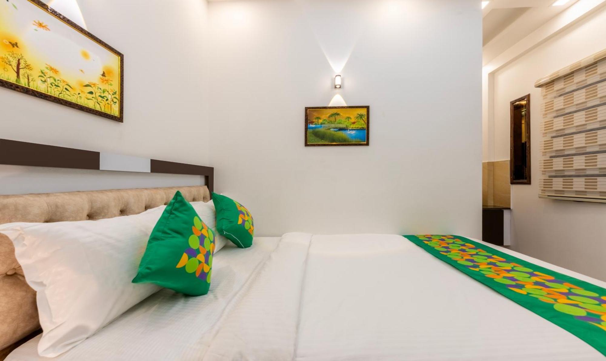 Treebo Premium Cochin Airport, 5 Min From Cochin Airport Hotell Kochi Exteriör bild